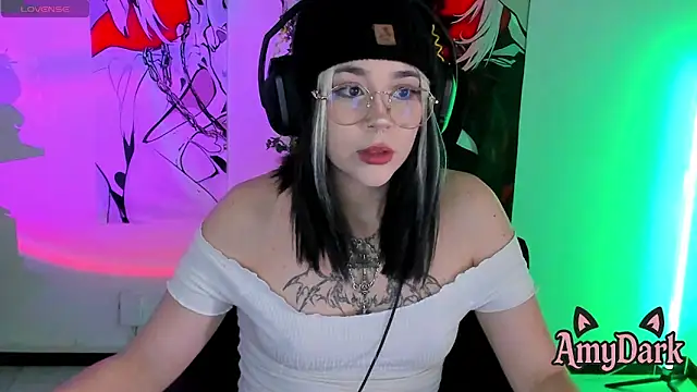 Snapshot of _AmyDark chatting on April 27, 2026, 6:06 pm AmyDark online show from April 27, 2026, 6:06 pm