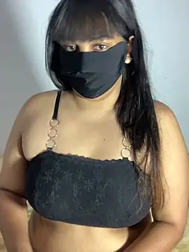 Jeroliee viyana online show from July 5, 2026, 4:19 am