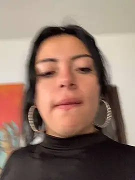 Lilith pinkk online show from December 7, 2024, 11:45 am