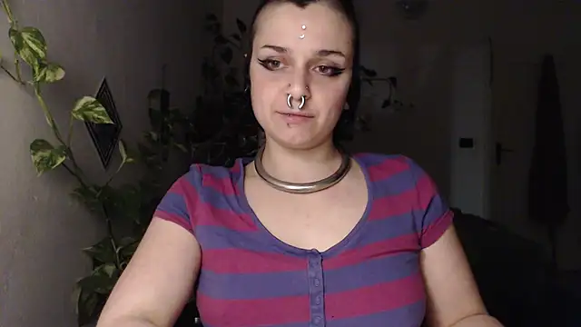 Snapshot of kinkyspirali chatting on February 26, 2026, 6:19 pm kinkyspirali online show from February 26, 2026, 6:19 pm