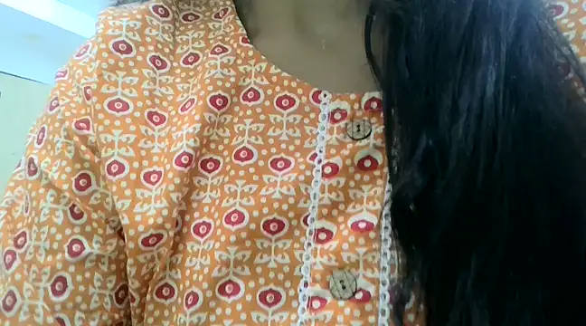 Snapshot of Pie066_ chatting on February 3, 2025, 10:25 am Pie066 online show from February 3, 2025, 10:25 am