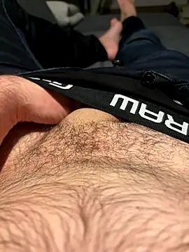 mrniceguy198 online show from October 31, 2025, 10:05 pm