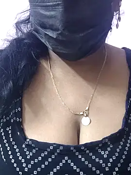 Snapshot of mallu-sumi chatting on April 30, 2026, 6:48 pm mallu-sumi online show from April 30, 2026, 6:48 pm
