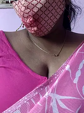 Snapshot of mallu-sumi chatting on November 25, 2025, 3:29 am mallu-sumi online show from November 25, 2025, 3:29 am