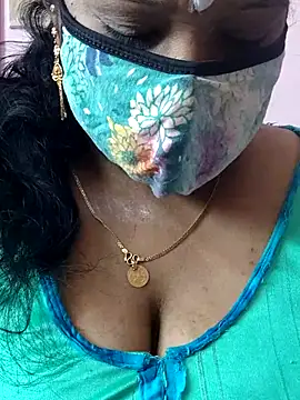 Snapshot of mallu-sumi chatting on July 12, 2026, 4:02 am mallu-sumi online show from July 12, 2026, 4:02 am
