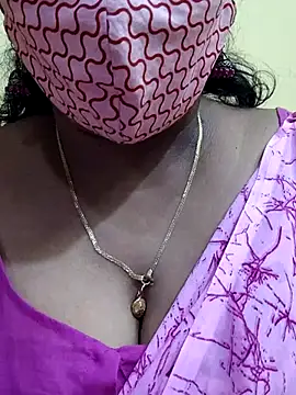Snapshot of mallu-sumi chatting on March 8, 2025, 9:08 pm mallu-sumi online show from March 8, 2025, 9:08 pm