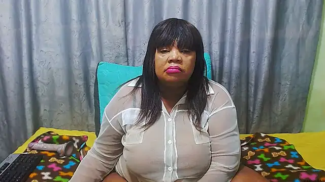 NaughtyNicoleXX2 online show from February 12, 2026, 4:23 am