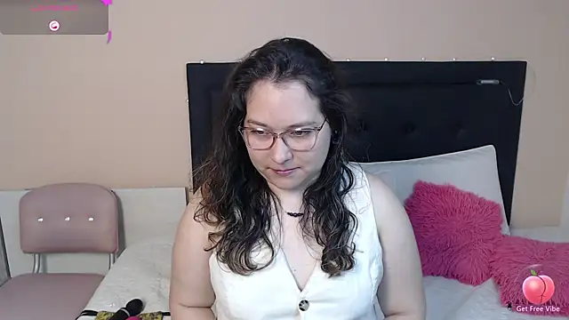 May Carlier online show from March 16, 2025, 4:09 am