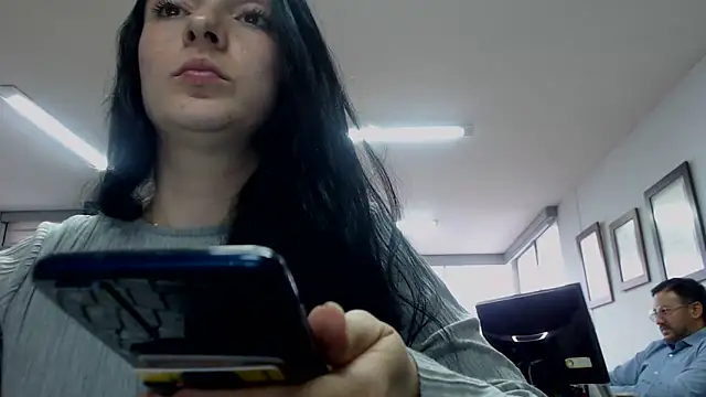 Snapshot of amellie_ros chatting on March 17, 2025, 9:13 pm amellie ros online show from March 17, 2025, 9:13 pm