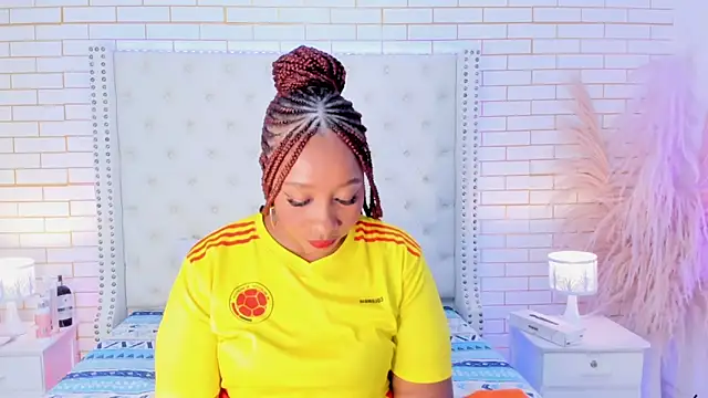 Snapshot of Krystal_cambell1 chatting on February 6, 2026, 8:05 pm Krystal cambell1 online show from February 6, 2026, 8:05 pm