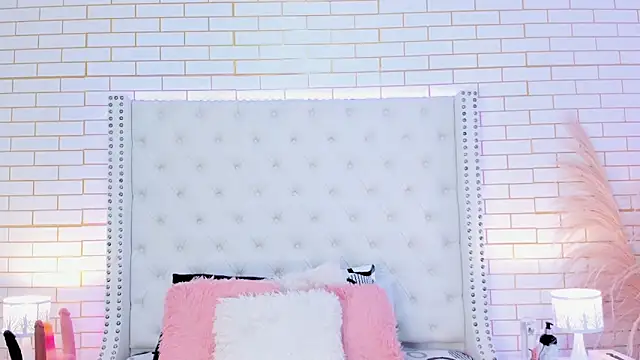 Snapshot of Krystal_cambell1 chatting on February 25, 2026, 7:58 pm Krystal cambell1 online show from February 25, 2026, 7:58 pm