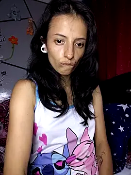 Snapshot of HottCandy21 chatting on March 10, 2025, 12:50 am HottCandy21 online show from March 10, 2025, 12:50 am