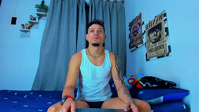 Snapshot of Friendsofeverything_ chatting on July 5, 2026, 11:50 am Friendsofeverything online show from July 5, 2026, 11:50 am