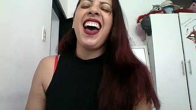 Snapshot of Anne_kis chatting on February 24, 2025, 6:04 pm Anne kis online show from February 24, 2025, 6:04 pm
