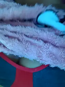 PeaCoooock online show from December 4, 2025, 1:54 pm