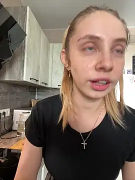 Snapshot of Kitty_Katrine chatting on May 27, 2026, 12:56 pm Kitty Katrine online show from May 27, 2026, 12:56 pm