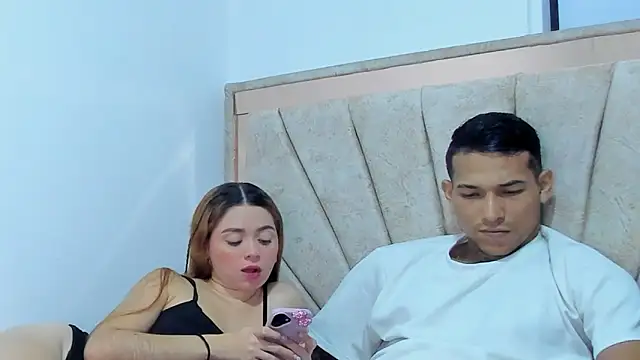 Snapshot of Hana_and_Zeta chatting on February 18, 2026, 1:51 pm Hana and Zeta online show from February 18, 2026, 1:51 pm