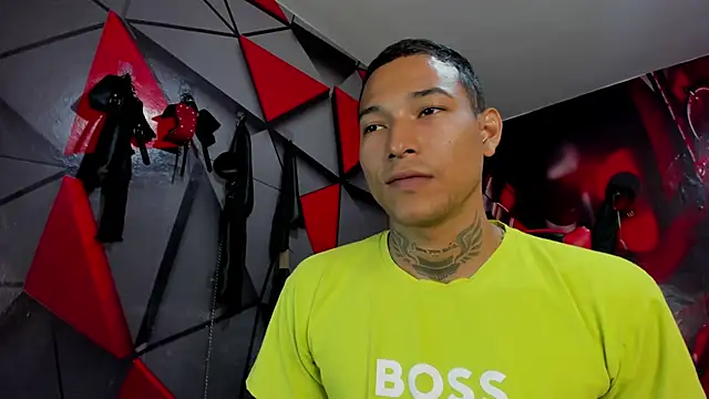 Hana and Zeta online show from September 12, 2025, 12:16 pm