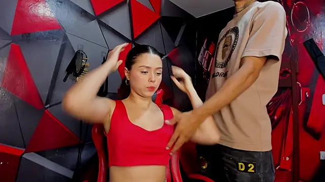 Hana and Zeta online show from October 26, 2025, 12:16 pm