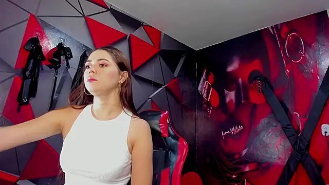 Hana and Zeta online show from September 10, 2025, 12:04 pm