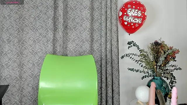 angelswets online show from September 20, 2025, 2:55 pm