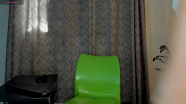 angelswets online show from September 11, 2025, 2:17 pm