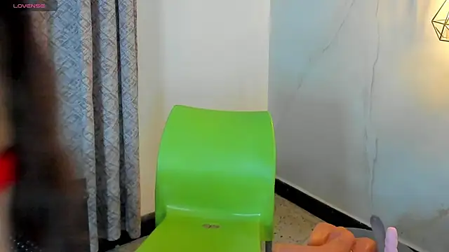 angelswets online show from March 13, 2025, 2:01 pm