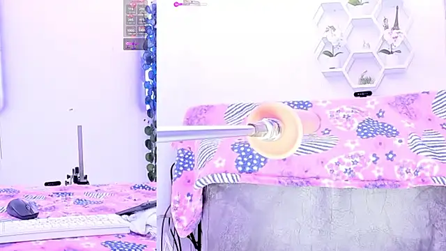 rosita27  online show from September 24, 2025, 2:18 am