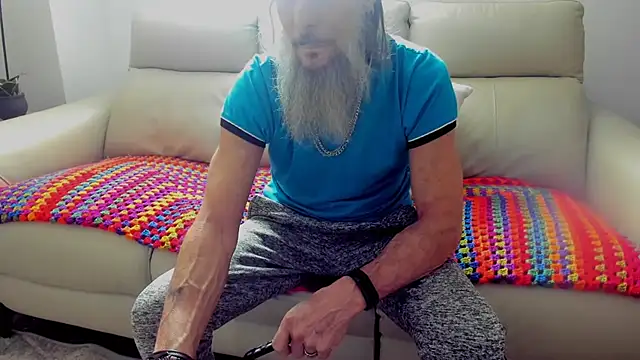 mindphu k online show from January 17, 2026, 8:34 pm