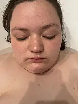 Snapshot of Alex_m chatting on September 15, 2025, 1:11 pm Alex m online show from September 15, 2025, 1:11 pm