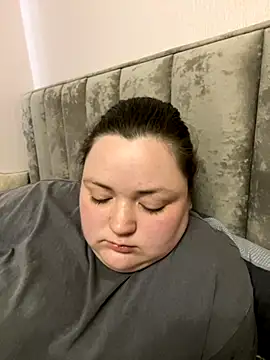 Snapshot of Alex_m chatting on October 31, 2025, 10:23 am Alex m online show from October 31, 2025, 10:23 am