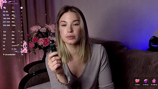 Starlit Eternity online show from December 3, 2025, 6:18 pm