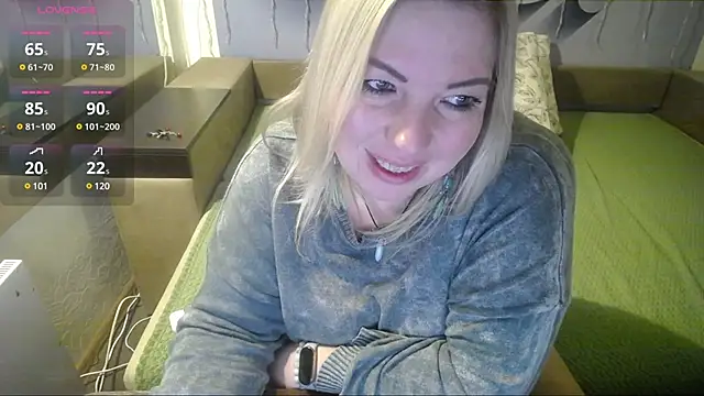 LILIcool online show from December 4, 2024, 7:06 pm