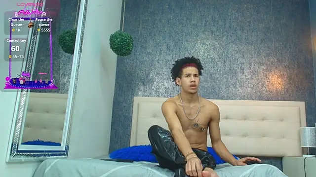 Erick Zhimerman online show from October 22, 2025, 3:50 am