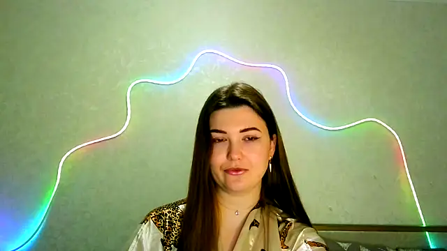 Snapshot of SeductiveTati chatting on December 16, 2025, 1:43 am SeductiveTati online show from December 16, 2025, 1:43 am