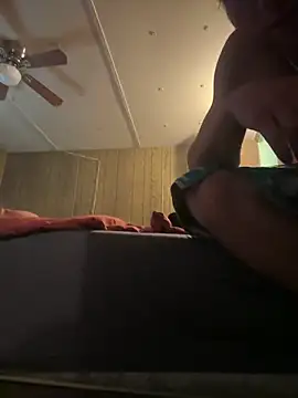 Snapshot of dcockell chatting on February 11, 2026, 6:46 am dcockell online show from February 11, 2026, 6:46 am