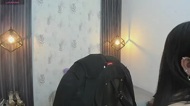 Snapshot of brigittemiller chatting on December 15, 2025, 3:51 pm brigittemiller online show from December 15, 2025, 3:51 pm