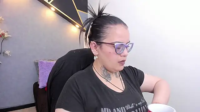 Snapshot of brigittemiller chatting on May 5, 2026, 2:03 am brigittemiller online show from May 5, 2026, 2:03 am