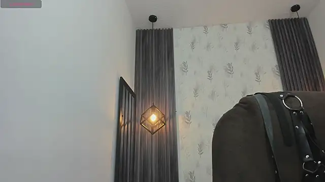 Snapshot of brigittemiller chatting on December 19, 2025, 4:31 pm brigittemiller online show from December 19, 2025, 4:31 pm