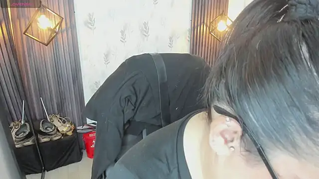 Snapshot of brigittemiller chatting on January 15, 2026, 3:59 pm brigittemiller online show from January 15, 2026, 3:59 pm