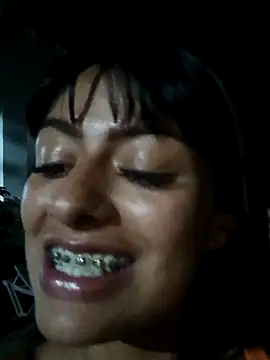 ZairaSofia1 online show from December 17, 2024, 2:12 am