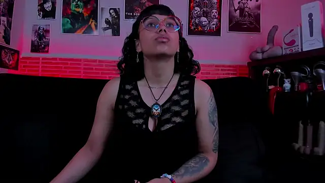 Snapshot of lilith-deveraux chatting on September 17, 2025, 2:41 pm lilith-deveraux online show from September 17, 2025, 2:41 pm