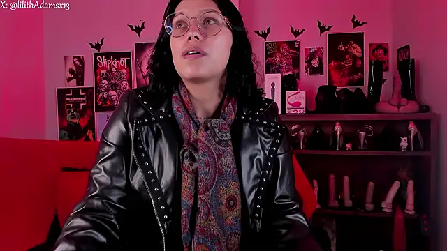 lilith-deveraux online show from February 13, 2026, 2:50 pm