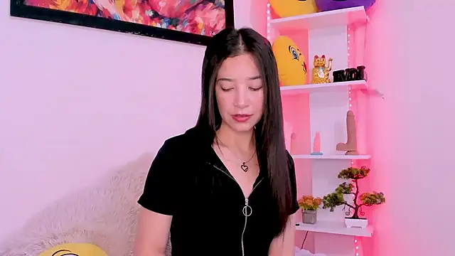 Manuelaa mejiia online show from September 17, 2025, 11:07 pm