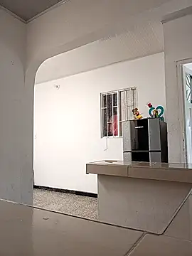 Snapshot of Karii-R chatting on November 23, 2025, 2:05 pm Karii-R online show from November 23, 2025, 2:05 pm