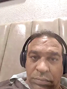 nupa230780 online show from December 20, 2025, 5:27 pm