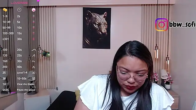 virtual charm online show from April 21, 2026, 1:07 pm