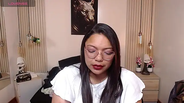 virtual charm online show from April 20, 2026, 1:03 pm