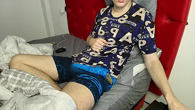 NicoDavisHere online show from September 26, 2025, 12:01 pm