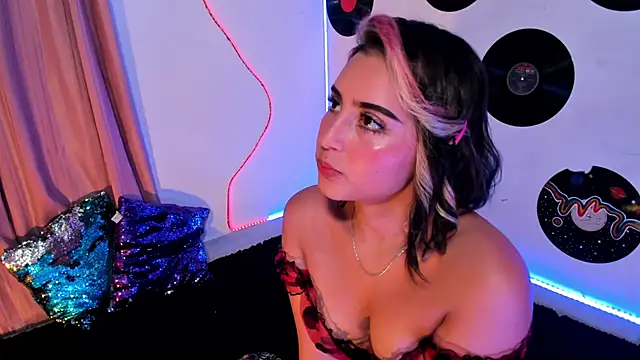  dahian14  online show from January 11, 2025, 1:06 am